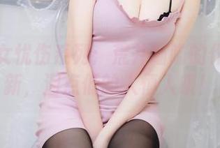 妄想彼女忧伤系列：荒井喵喵的作品集更新，泪点低的人慎入哦！