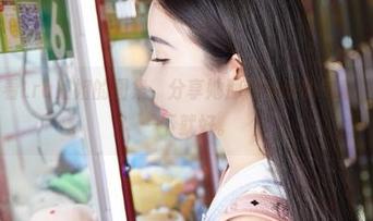 蜜桃社 - 看Lra姐姐的图集，分享她那种真诚的气质，悄悄感受一下就好。