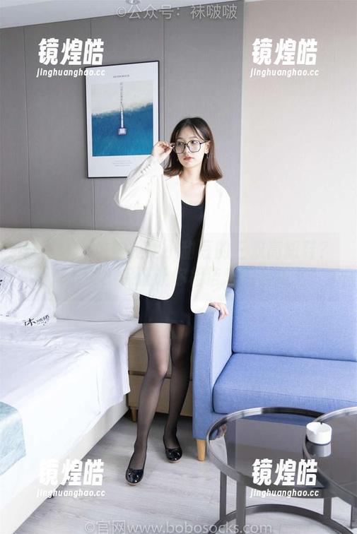 袜啵啵 - 谁能拒绝小甜豆的三双高跟鞋？图库下载，保证让你相信爱在鞋跟上！