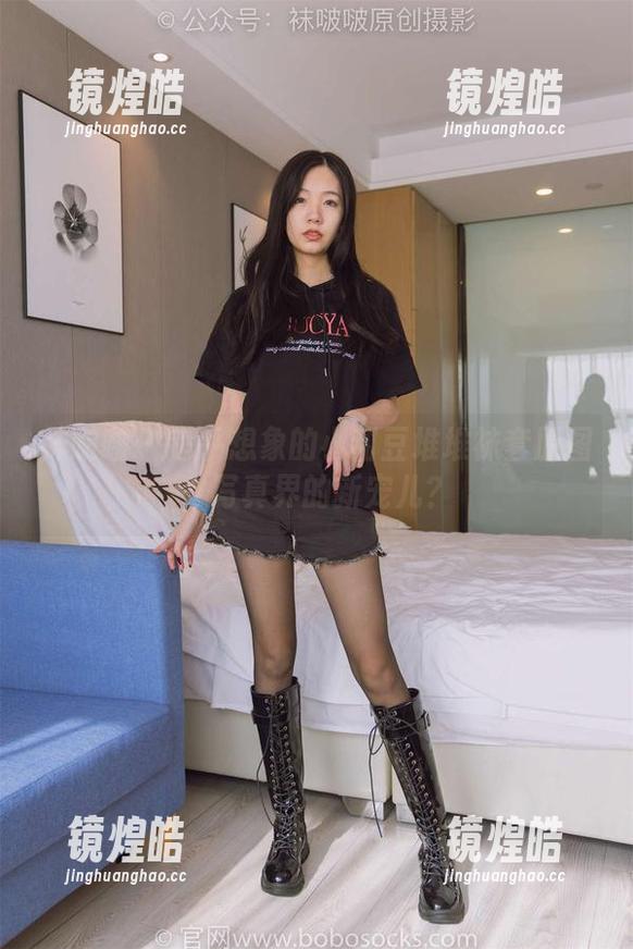 袜啵啵 - 超乎想象的小甜豆堆堆袜套原图，写真界的新宠儿？