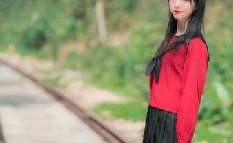 西呱呀呀呀带你入镜：少女秘密与那些动人的cos瞬间