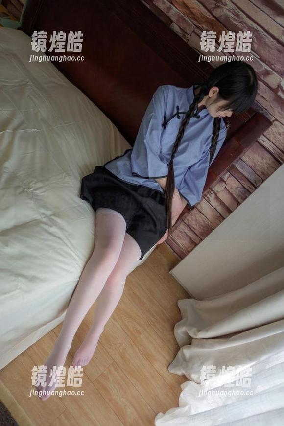 看了西尔酱挂衣的原图，我决定让我的衣服也来一次曝光！