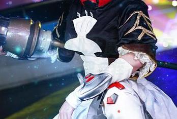清纯风暴来袭：露儿大魔王全套写真照得你心里痒痒